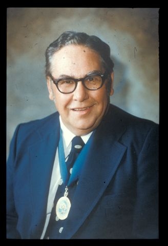 Warner Bundens Jr., MD